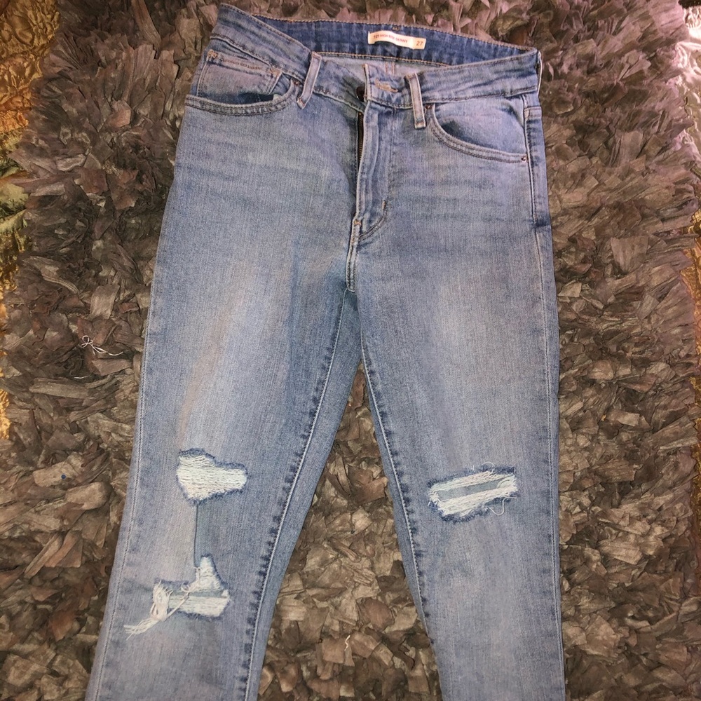 Distressed high waisted skinny jeans